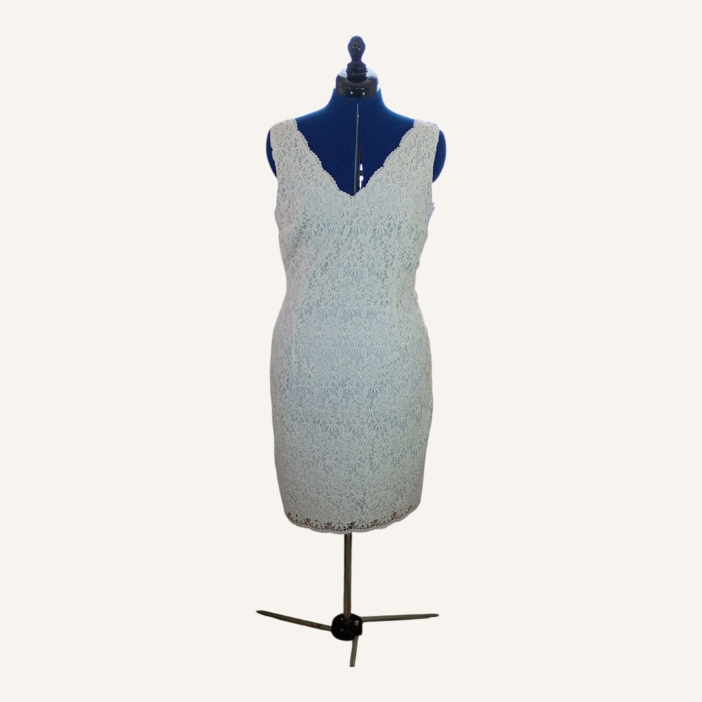 Ann Taylor White Crochet Dress Size 12